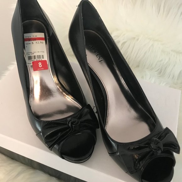 🌸Alfani Womens Black Daphna Peep Toe Black Bow Heel - Picture 3 of 7